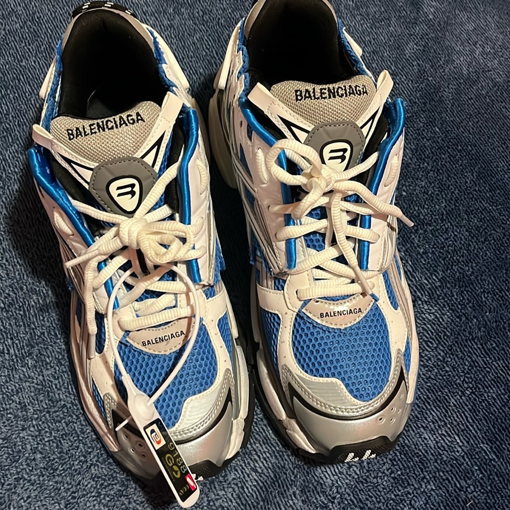 Balenciaga Runner